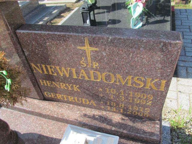 Henryk Niewiadomski 1909 Wyry - Grobonet - Wyszukiwarka osób pochowanych